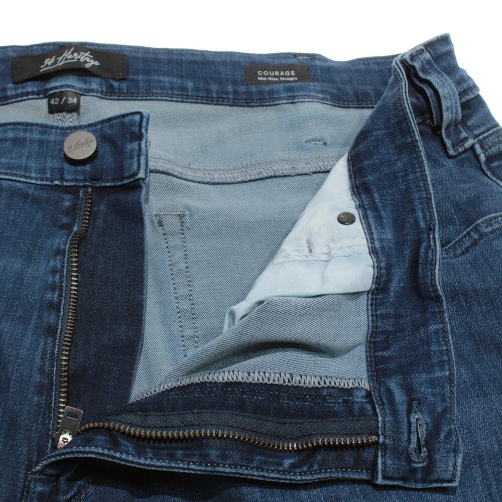 34 Heritage NWT Mid-Rise Straight Leg Jeans Size 42 x 34 US in Blue Cotton Blend